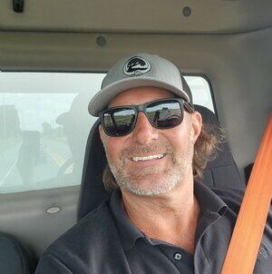 Meet your Posher, Brett